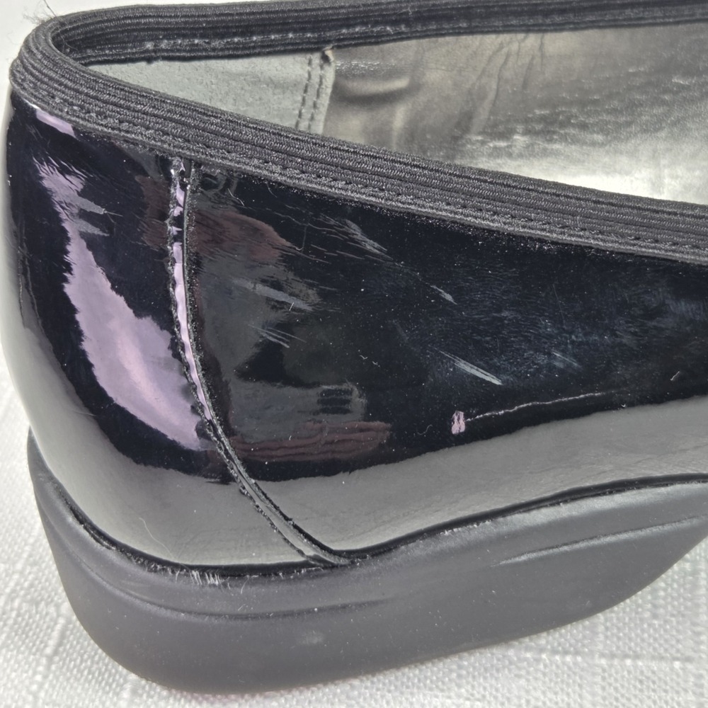 Tahari Black Patent Leather Loafers Women's 10 Rhinestones Preppy Secretary - Picture 9 of 9